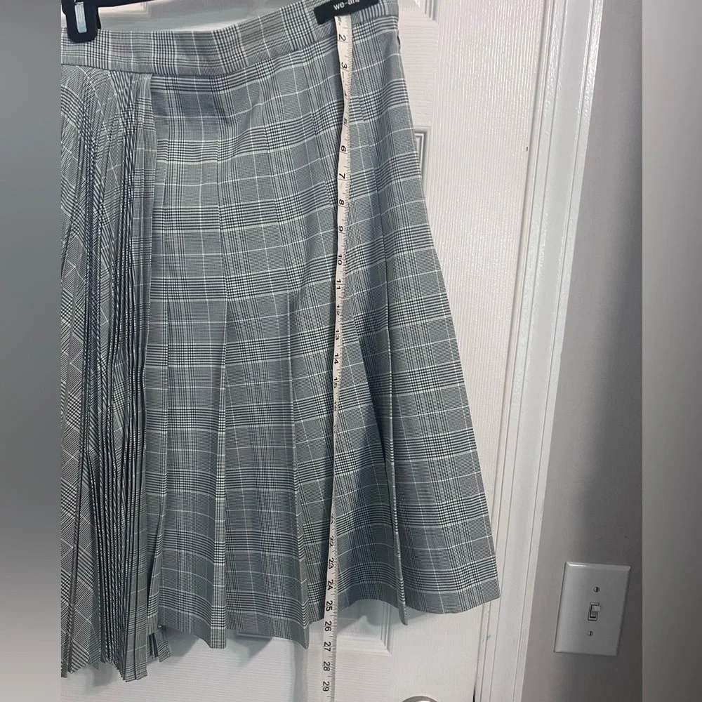 NWT | We AR4 Gray Soft Green Plaid Pleated A-Line Skirt, Size S